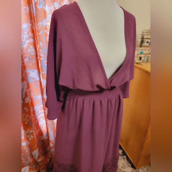 Like NEW Deep V Neck Purple Women's Dress - Picture 2 of 6